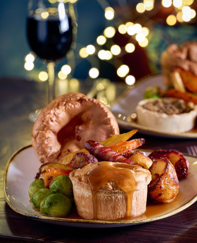 Lunch & Dinner at The Fallow Field in Telford